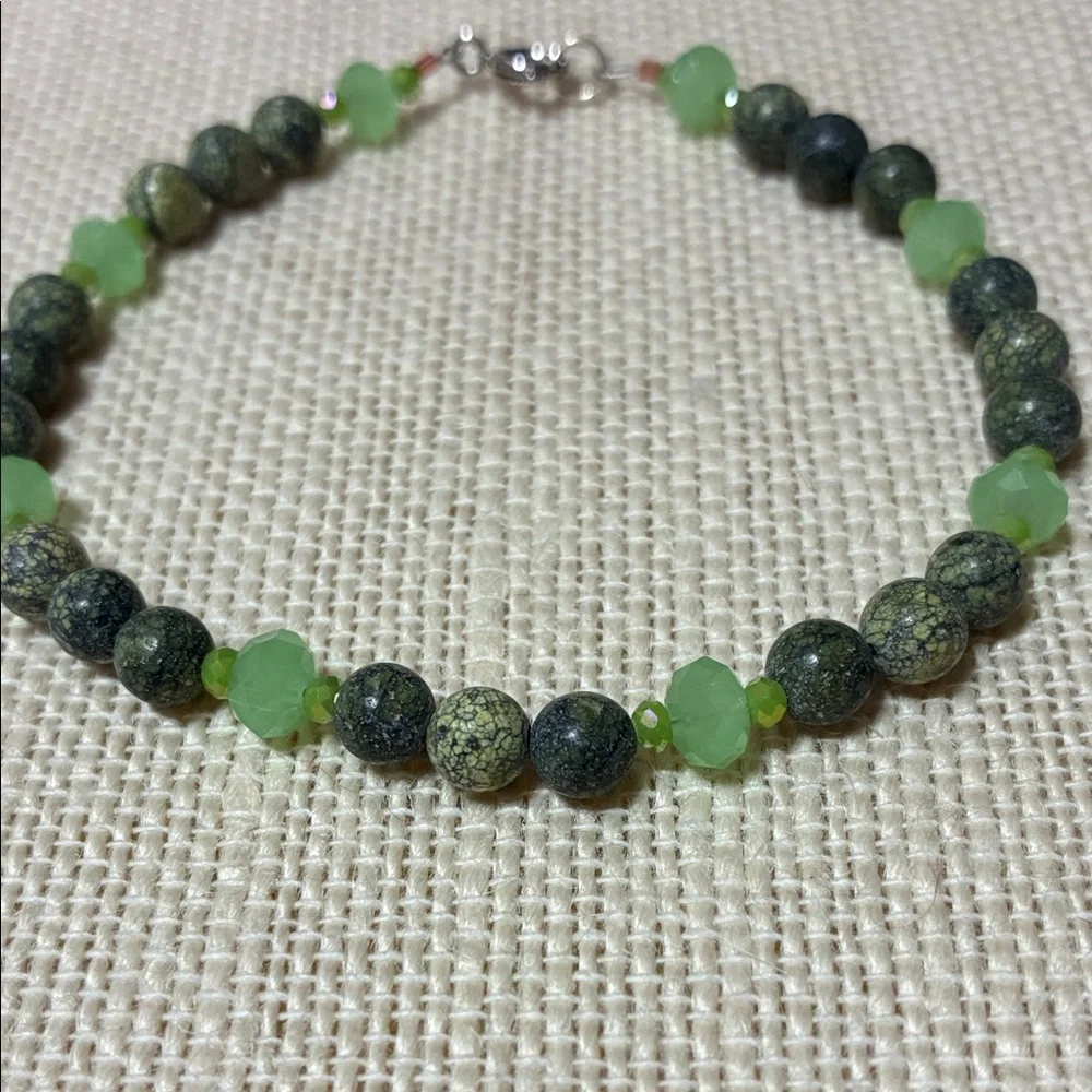 Hand crafted Russian serpentine and green chalcedony Gemstone Beaded Bracelet